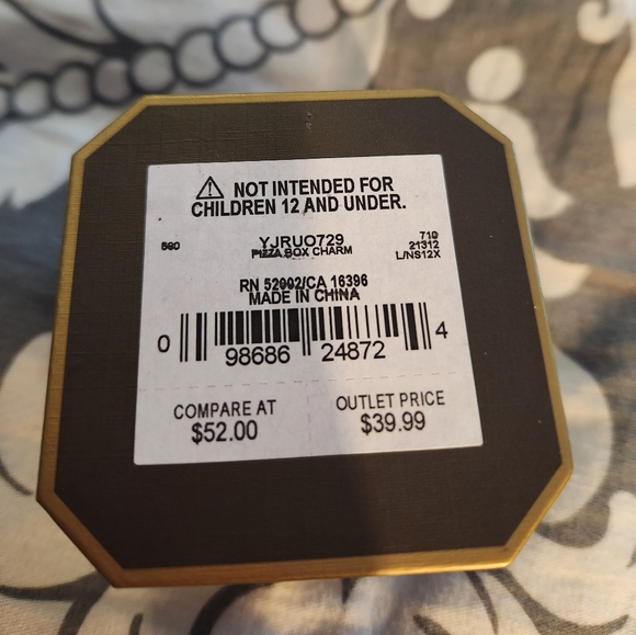 Juicy Couture pizza box charm - Picture 5 of 9